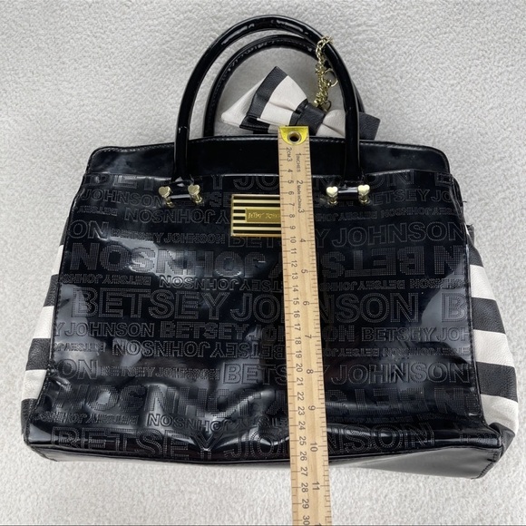 Betsey Johnson Black White Striped Purse Bow Rare Y2K EUC Chic Glam - Picture 10 of 12